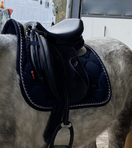 Tapis de selle Equestrian Stockolm bleu marine occasion