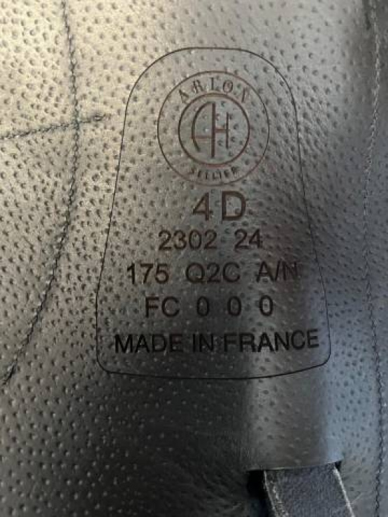 Selle dressage Arion 17.5 pouces (2024) occasion