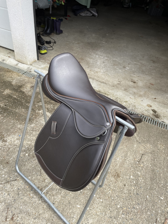 Selle mixte Norton Club Rexine 15,5 pouces (2024) occasion