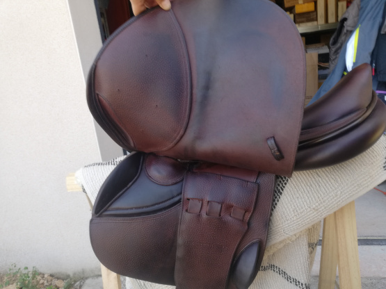 Selle obstacle GBS 17,5 pouces occasion