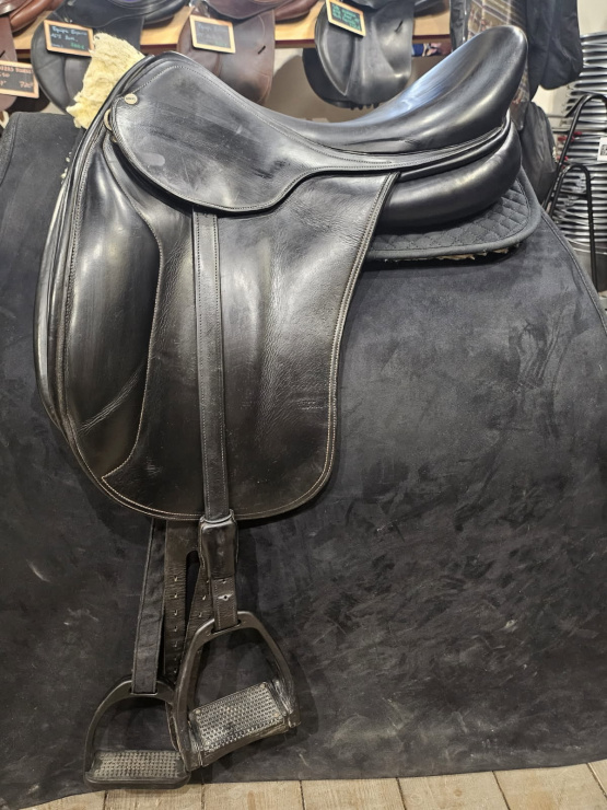 Selle dressage Macel Rumba 17,5 pouces (2017) occasion