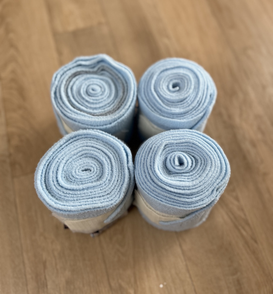 Bandes de polo Elizabeth Greenwood bleu*4 (cheval) occasion Bandes de polo Elizabeth Greenwood bleu*4 (cheval) occasion