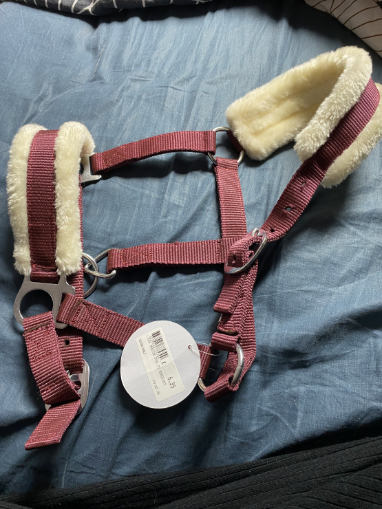 Licol Riding Wolrd mouton synthétique Bordeaux occasion