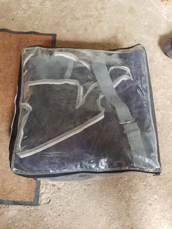 Couverture Fouganza imperméable bleu 135 cm occasion