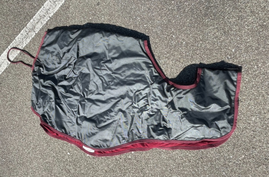 Couvre reins imperméable Weatherbeeta 135 cm occasion