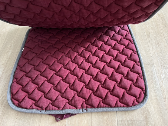 Tapis Equithème rouge occasion