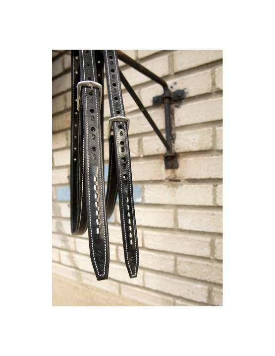 Etrivières Penelope point sellier noir 137 cm (neuf) occasion