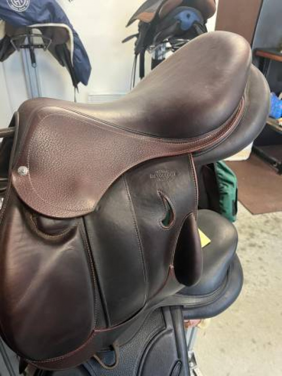 Selle obstacle Devoucoux Chiberta K 16,5 pouces (2022) occasion