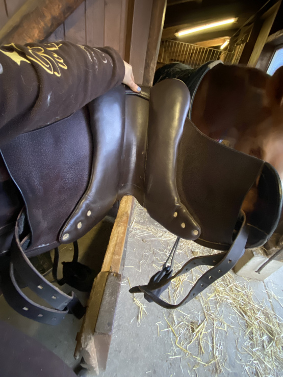 Selle randonnée sellerie Baude 17,5 pouces (2018) occasion