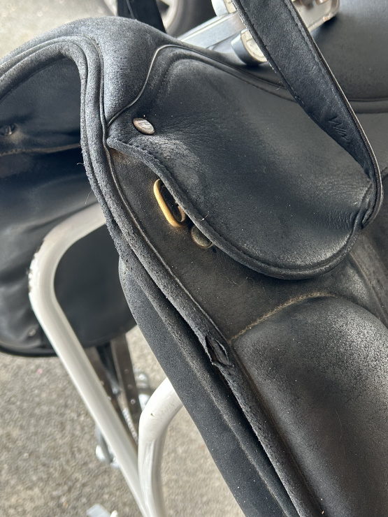 Selle dressage Wintec Cair Isabella 16,5 pouces occasion