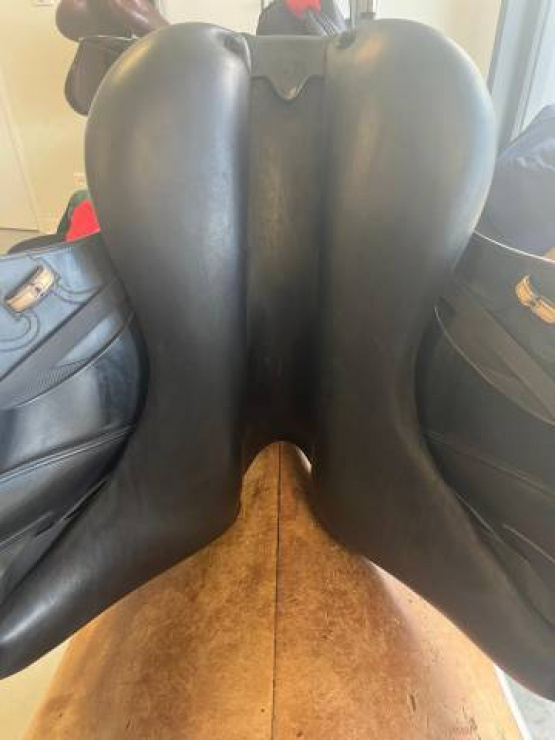 Selle dressage CWD SE37 18.5 pouces (2023) occasion