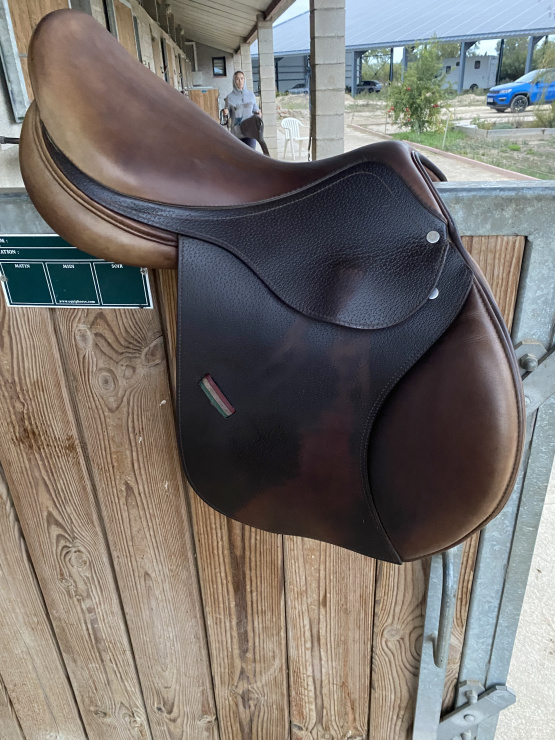 Selle mixte Equestro 17 pouces (2019) occasion