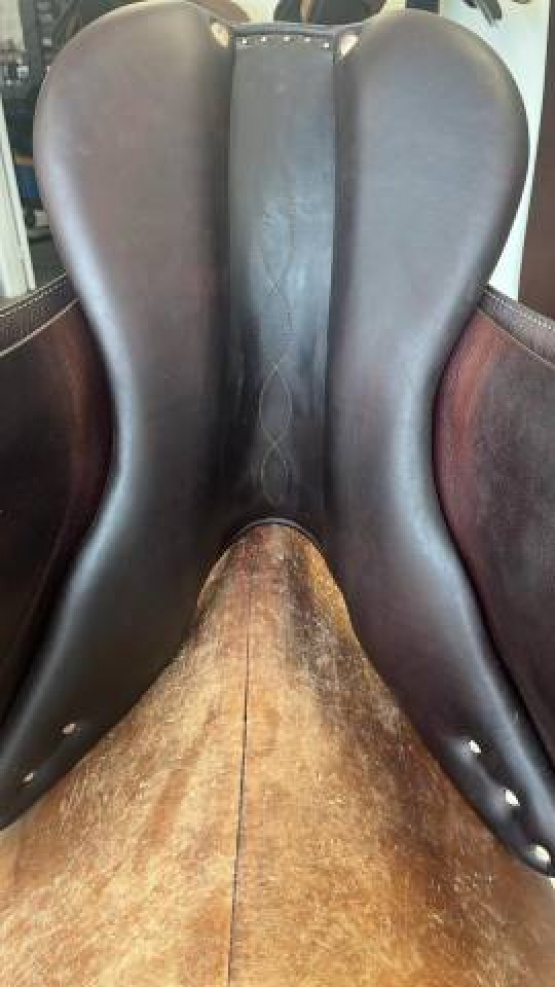 Selle dressage Antares Connexion 17 pouces (2023) occasion