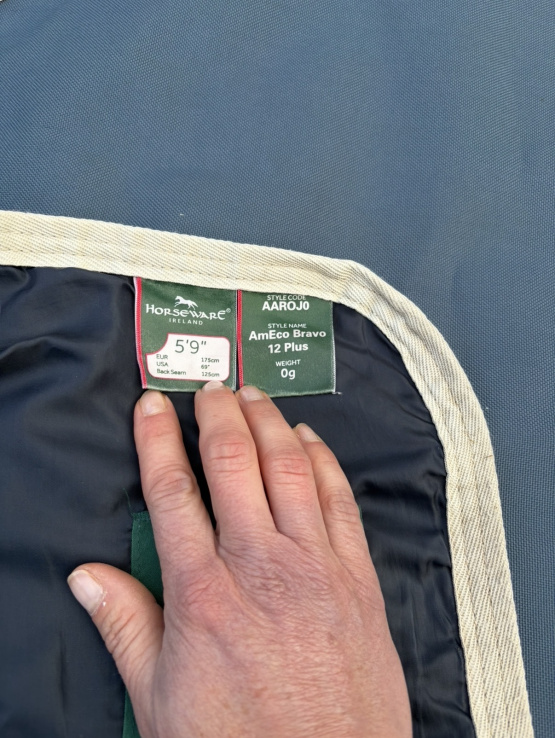 Couverture Amigo Turnout Eco Bravo 12 Plus 0g bleu 125 cm occasion