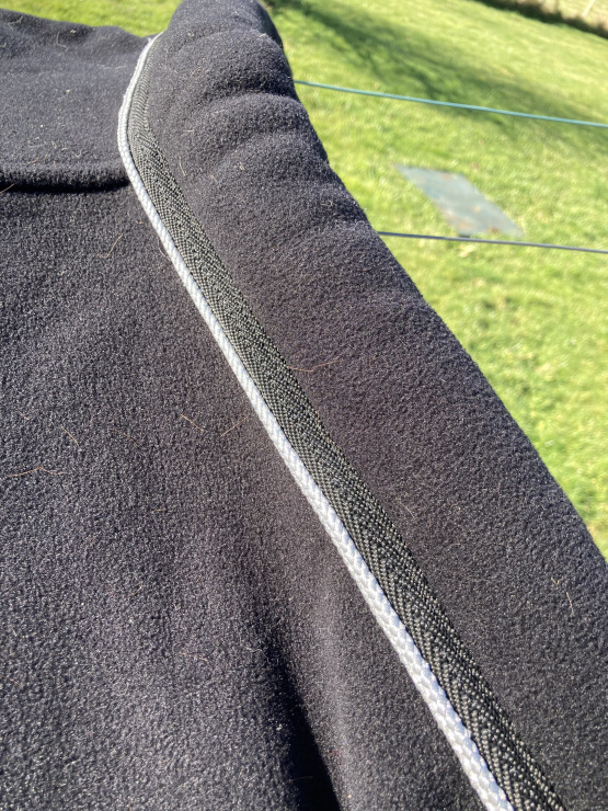 Couverture HKM polaire noir 155 cm occasion