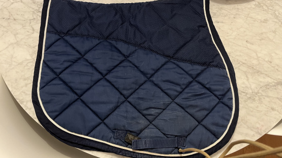 Tapis de selle Décathlon bleu marine (cob) occasion