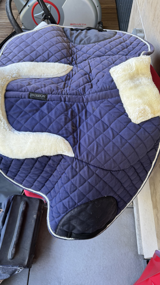 Tapis de selle & amortisseur Norton bleu (cheval) occasion