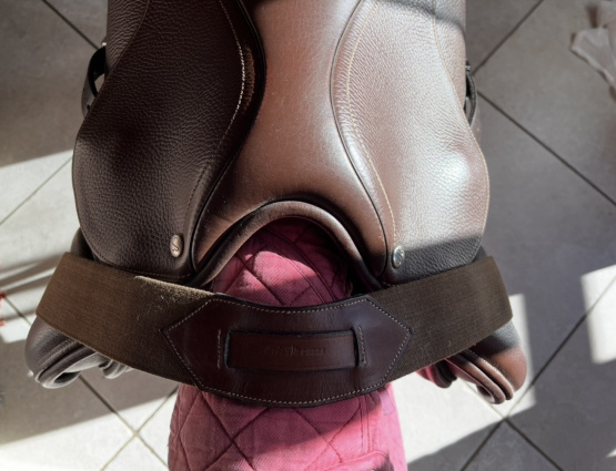 Selle mixte Bates 17 pouces occasion