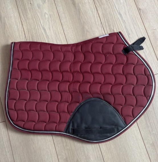 Tapis de selle LBAT sport rouge occasion