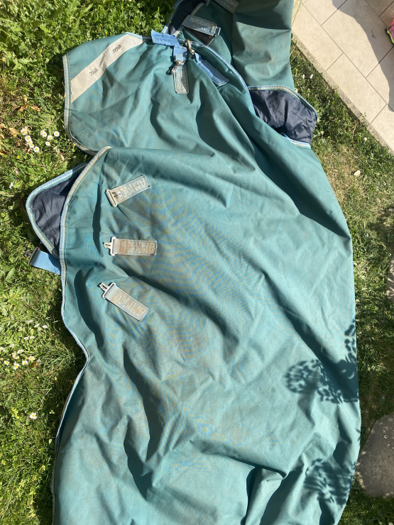 Couverture Horseware Amigo vert 400g avec cou 140 cm occasion