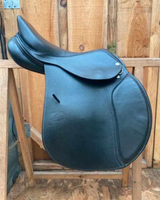 Selle mixte Privilège équitation 17 pouces (2018) occasion
