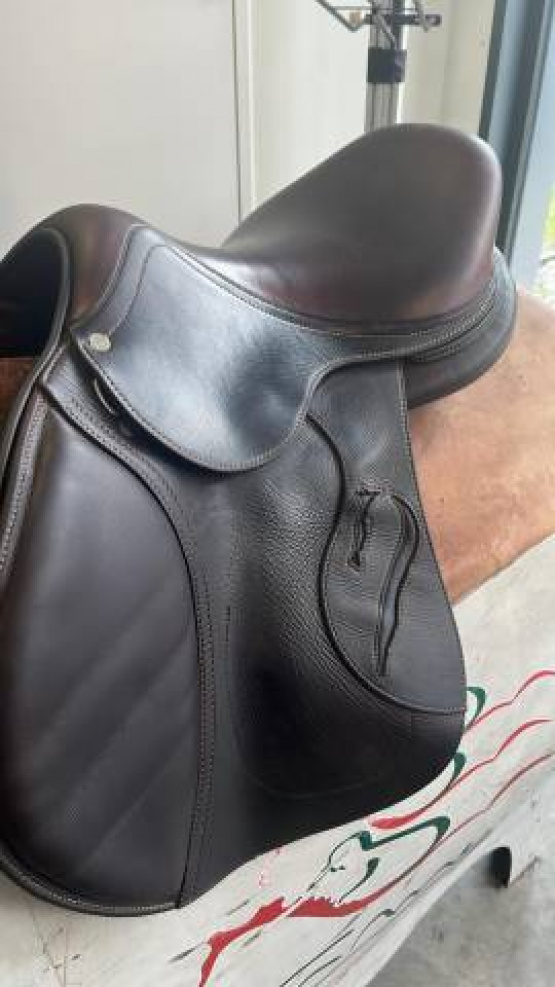 Selle dressage Antares Connexion 17 pouces (2023) occasion