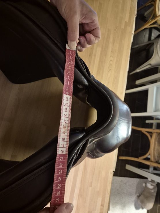 Selle obstacle CWD SE02 17 pouces (2019) occasion Selle obstacle CWD SE02 17 pouces (2019) occasion