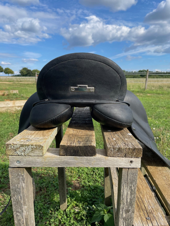 Selle dressage Wintec 17 pouces (2015) occasion