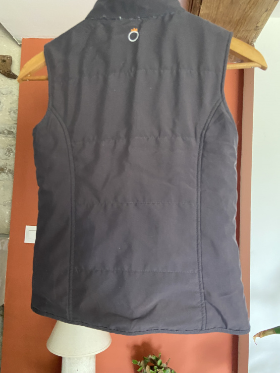 Veste Fouganza sans manche noir (10 ans) neuf occasion