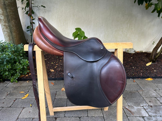 Selle obstacle CWD 17,5 pouces (2012) occasion