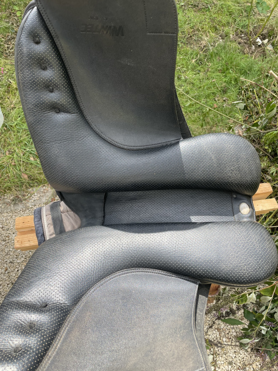 Selle dressage Wintec synthétique 17 pouces occasion