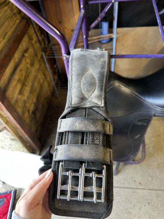 Selle dressage Tekna 17 pouces occasion