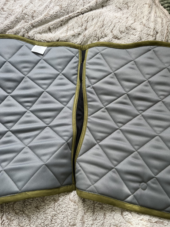Tapis de selle Lamicell velours vert (neuf) occasion