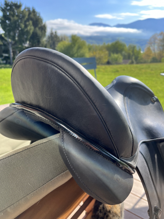 Selle dressage Sellerie Baude 17 pouces (2024) occasion