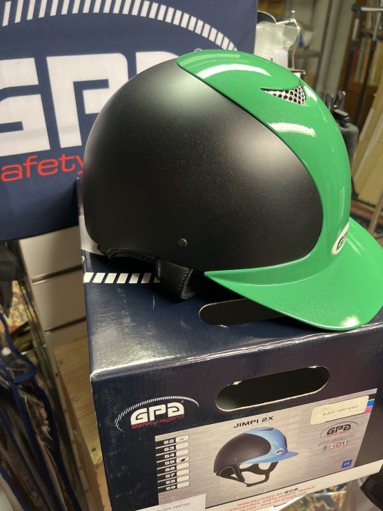 Casque équitation GPA vert (51-52) neuf occasion