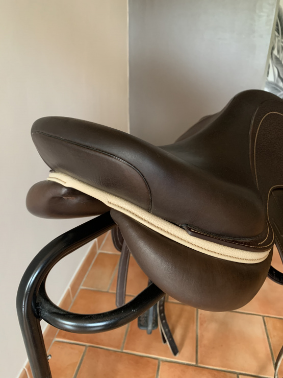 Selle Ikonic évolution cross 17,5 pouces (2023) occasion