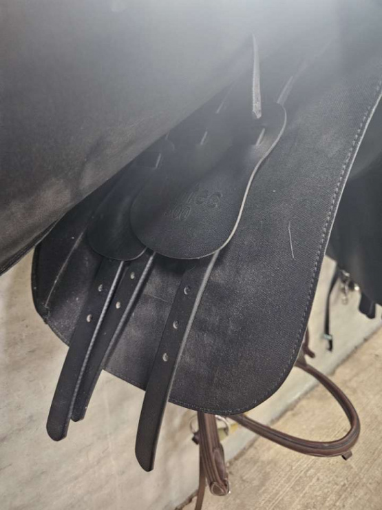 Selle mixte Wintec Hart 16,5 pouces (2024) occasion