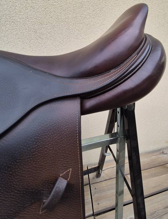 Selle obstacle CWD SE02 17 pouces (2019) occasion Selle obstacle CWD SE02 17 pouces (2019) occasion