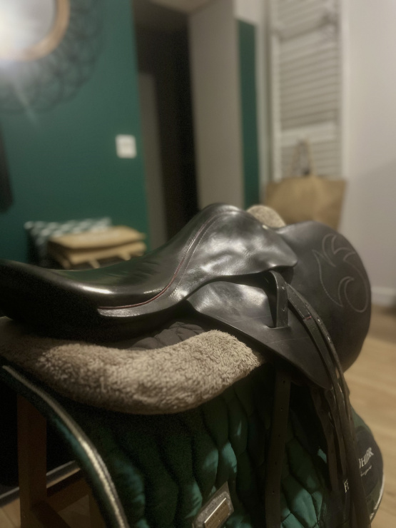 Selle cross 18.5 pouces occasion