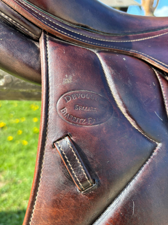Selle dressage Devoucoux Makila 17,5 pouces occasion