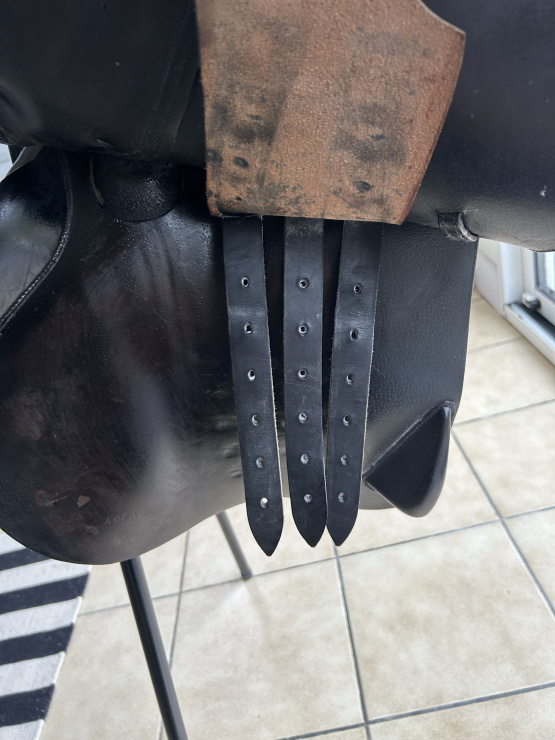 Selle mixte Devoucoux 18 pouces occasion