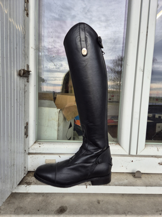 Bottes équitation Rectiligne cuir noir (41) neuf occasion