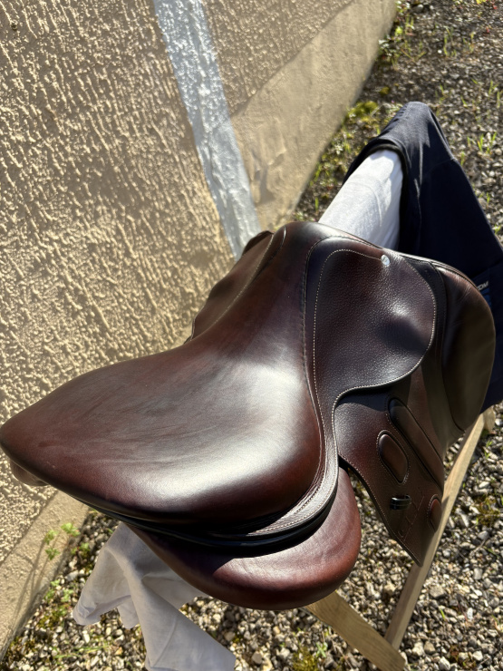 Selle obstacle GBS 18 pouces (2018) occasion