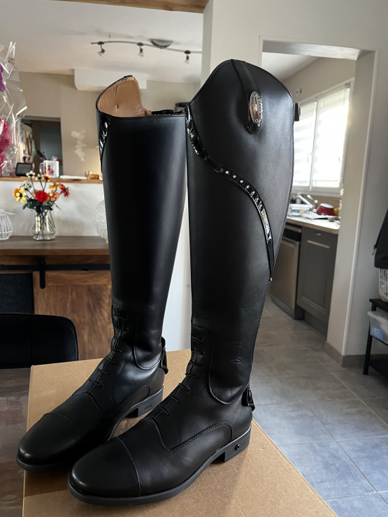 Bottes équitation Fellini cuir noir (38) neuf occasion