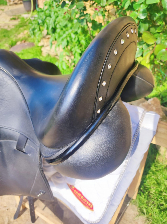 Selle de dressage Custom Icon Flight 17 pouces (2020) occasion