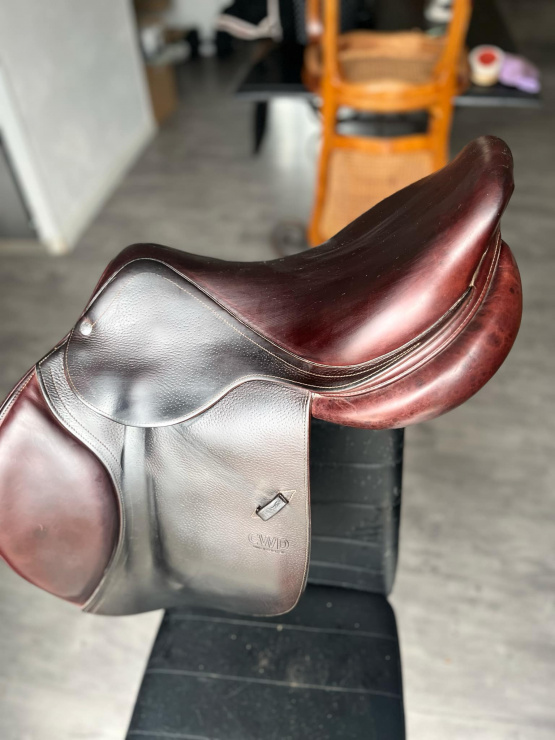 Selle mixte CWD 17,5 pouces (2014) occasion