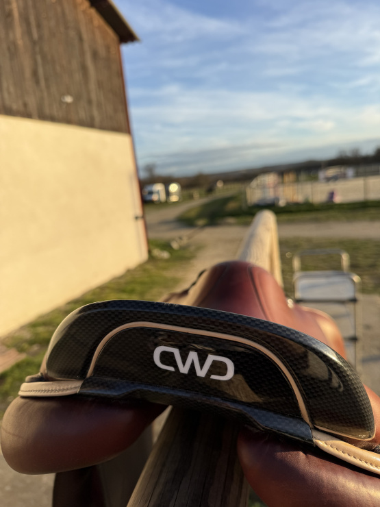 Selle CWD 2GS XTEND 17,5 pouces (2024) occasion