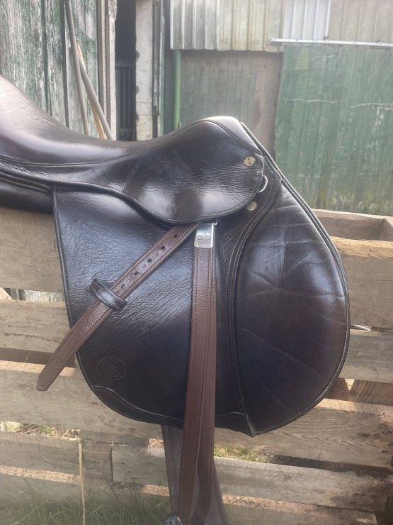 Selle mixte TdeT 17,5 pouces occasion
