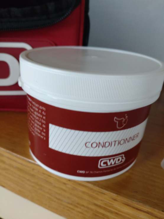 Kit produits d'entretien CWD occasion