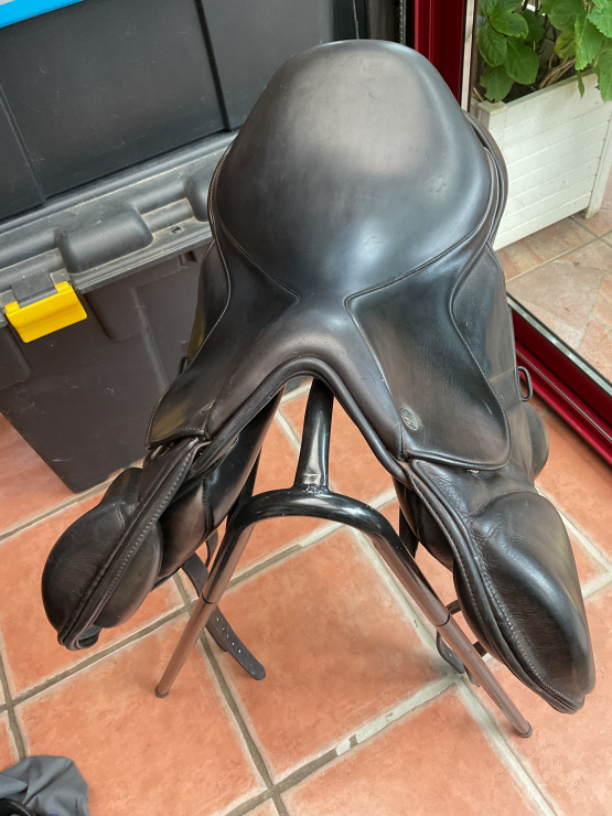 Selle obstacle Fairfax 17 pouces occasion